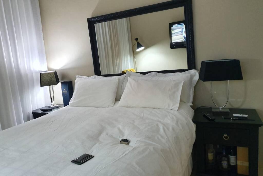 Plush Private Home ポロクワネ エクステリア 写真